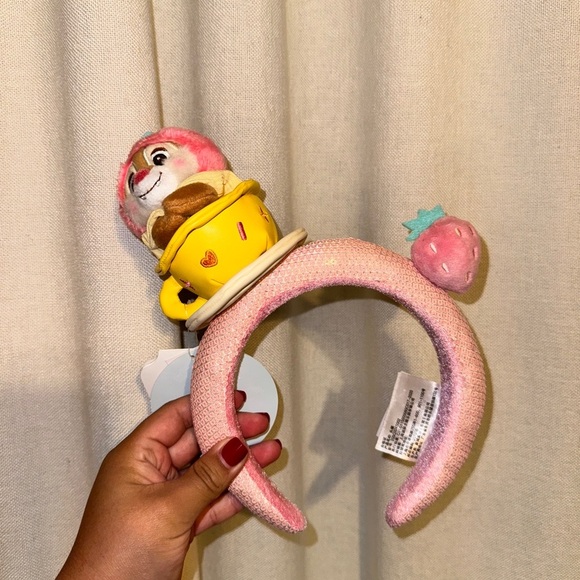 Shanghai Disneyland Dale Ears NWT - Picture 1 of 4